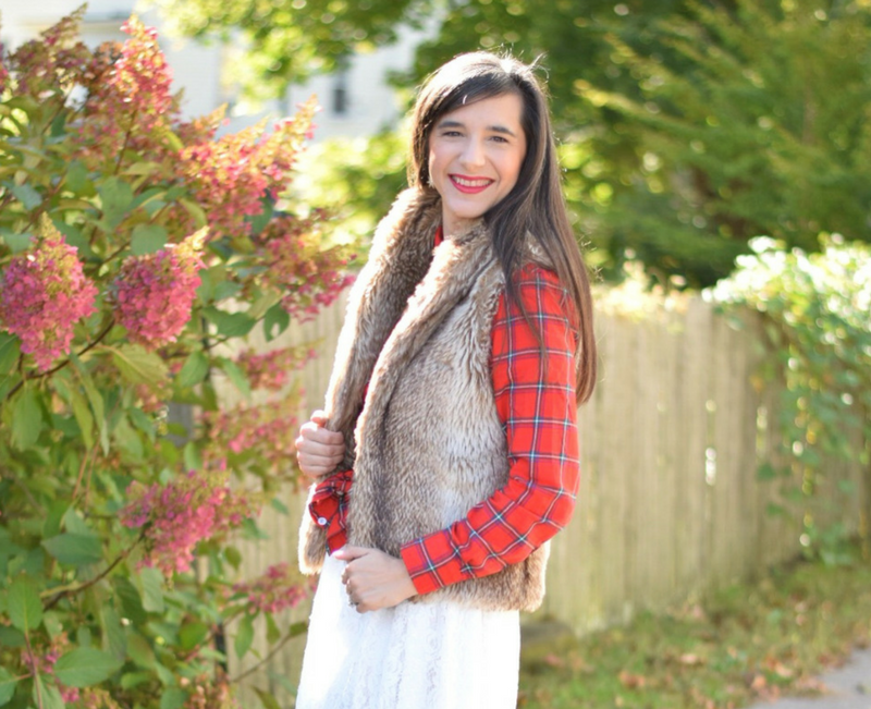 causal holiday outfit_red plaid flannel
