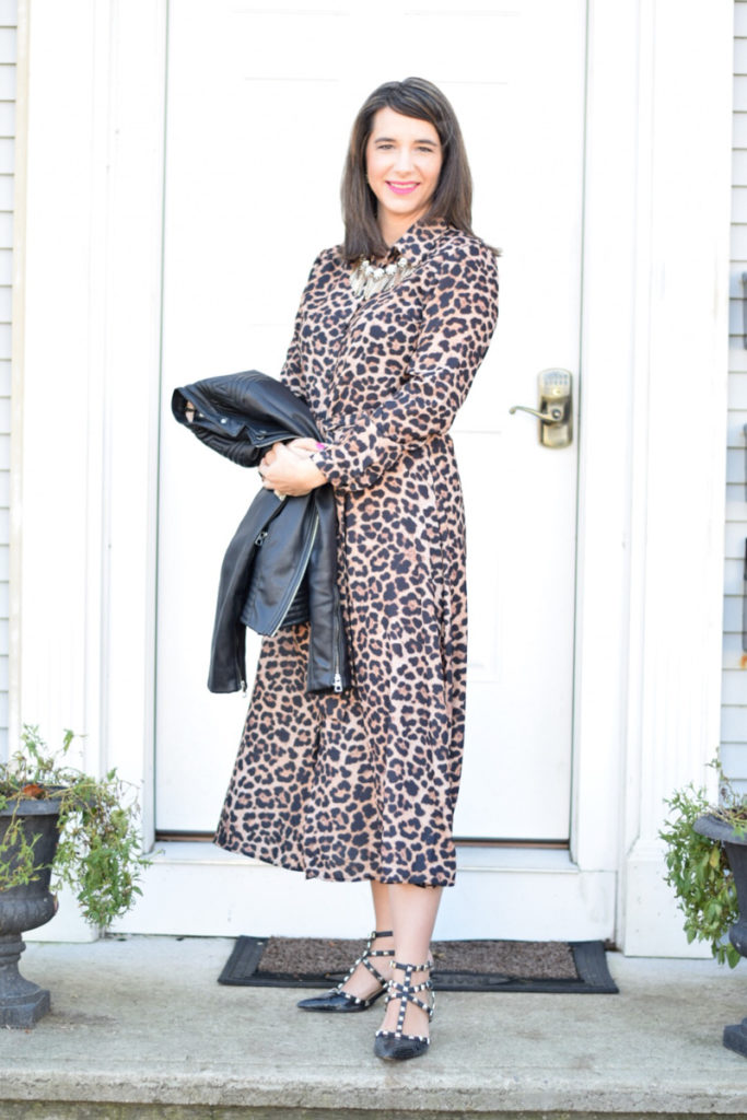 cute teacher outfit leopard print dress and leather Leopard shirt dress studded mid heels valentino dupe statement necklace work outfit