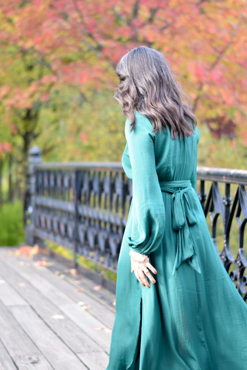 fall style_glamorous hunter green maxi dress