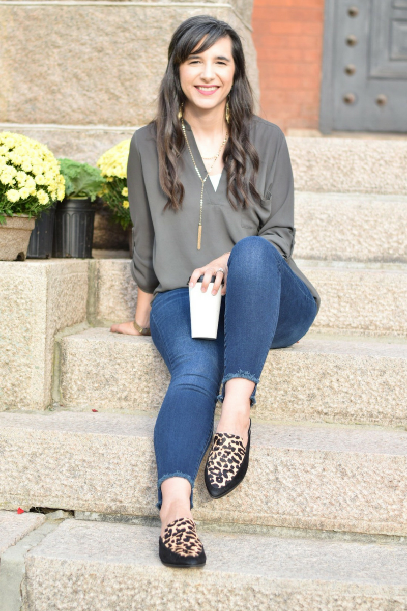 lush tunic_KUT skinny jeans_leopard mules_casual teacher outfit